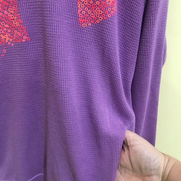 Under Armour hooded shirt - Picture 3 of 6